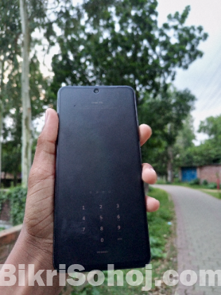 Poco f3
